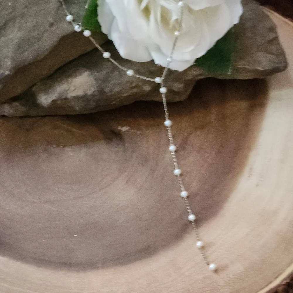 Vintage Faux Pearl Y Necklace Silver Toned Chain